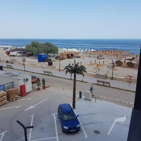 Doulcet View Apartment *