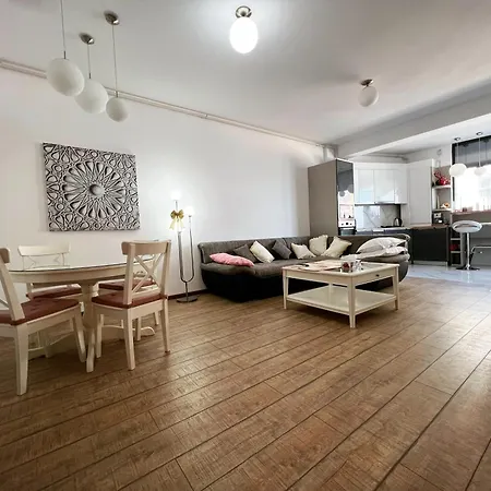 Lavand Eighteen 3 Апартаменты *